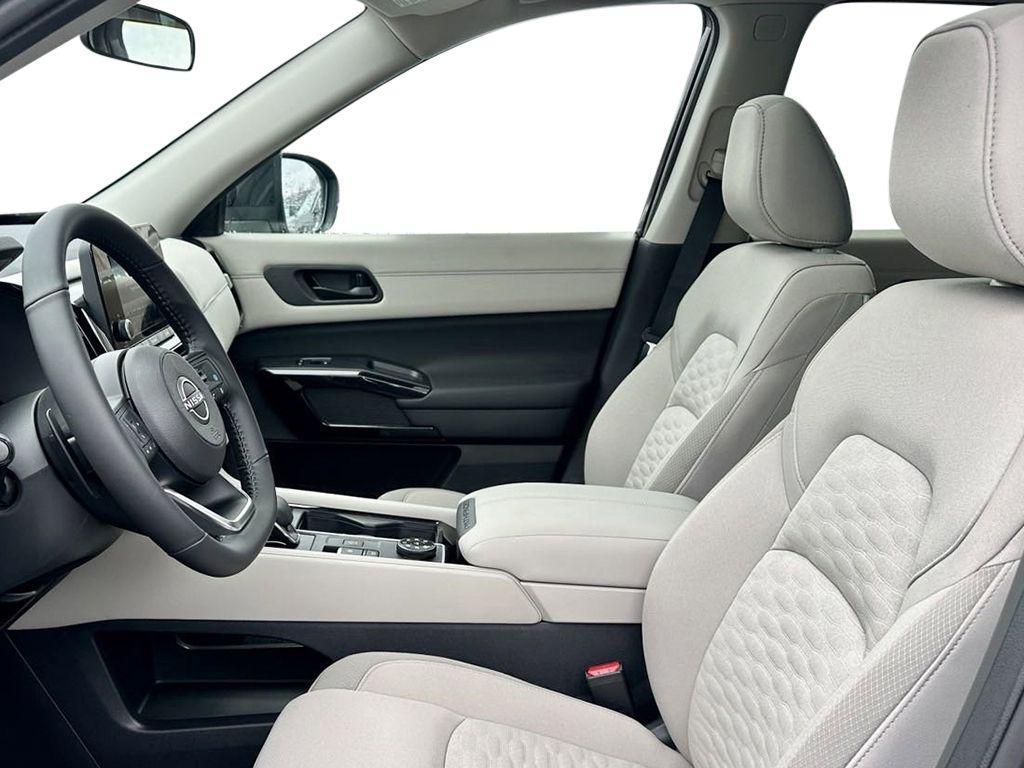 new 2025 Nissan Pathfinder car, priced at $37,190