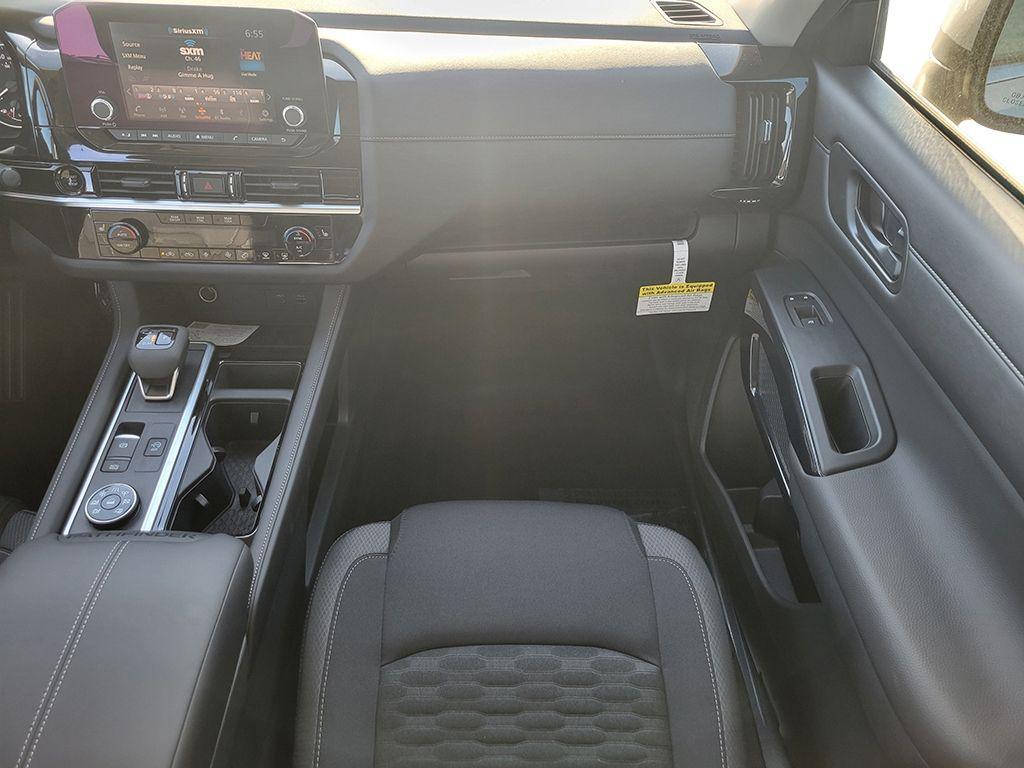new 2025 Nissan Pathfinder car, priced at $35,180
