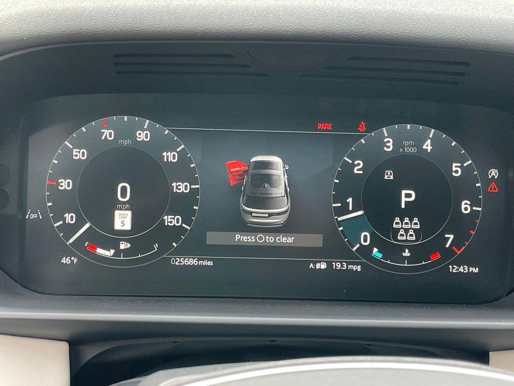 used 2025 Land Rover Discovery car, priced at $45,998