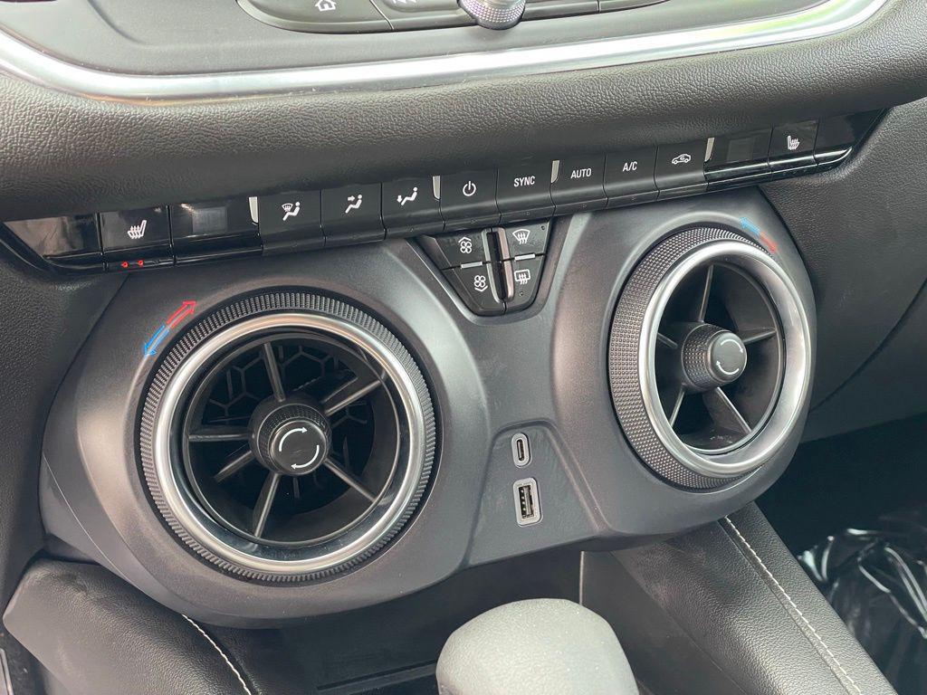 used 2025 Chevrolet Blazer car, priced at $25,194