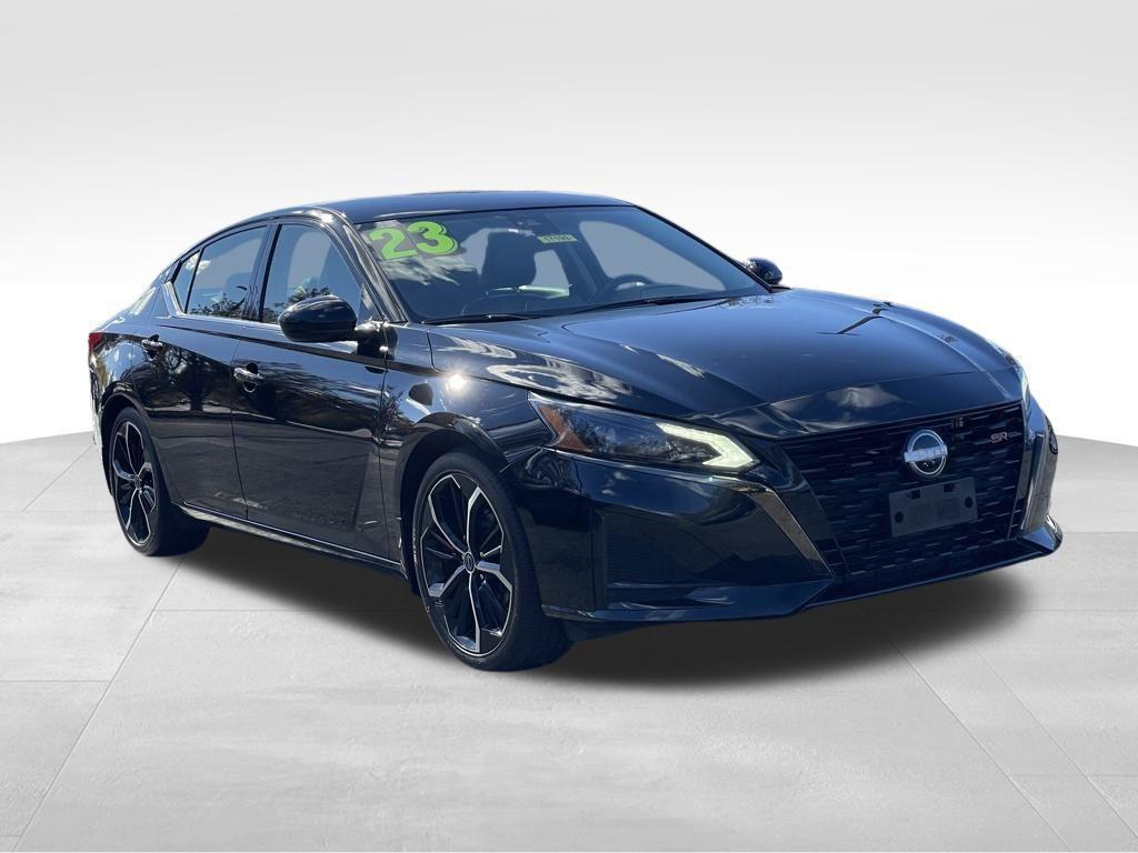 used 2023 Nissan Altima car, priced at $24,284