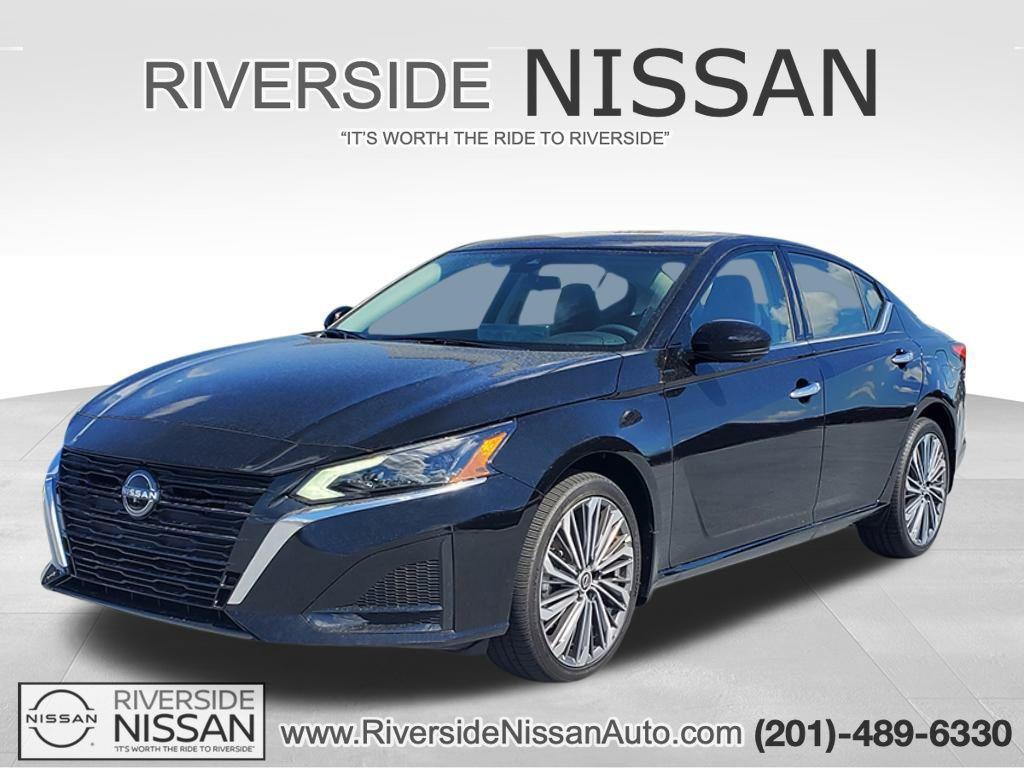 new 2025 Nissan Altima car, priced at $33,989