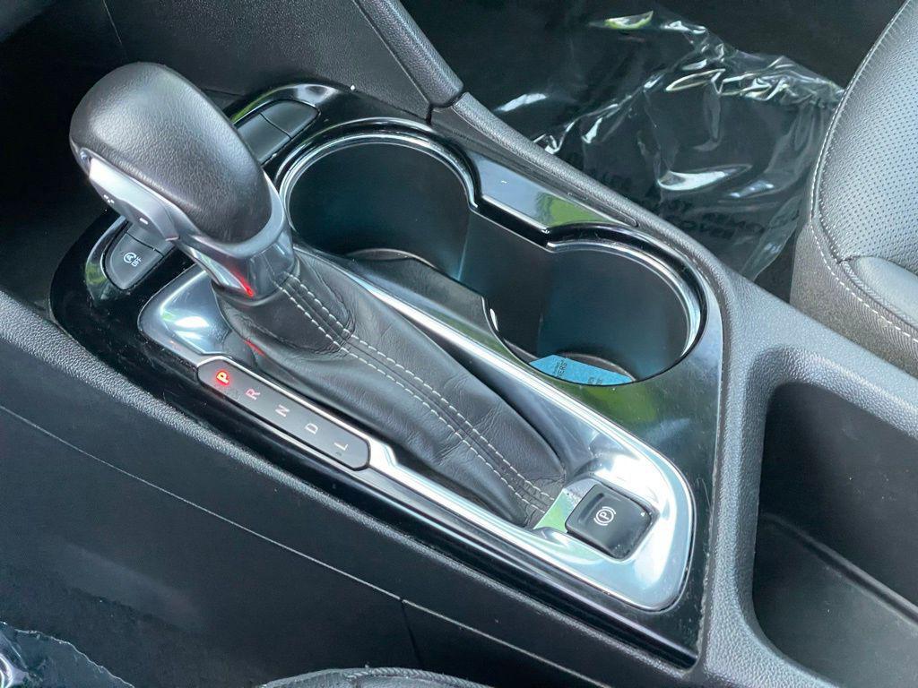 used 2024 Buick Encore GX car, priced at $20,100