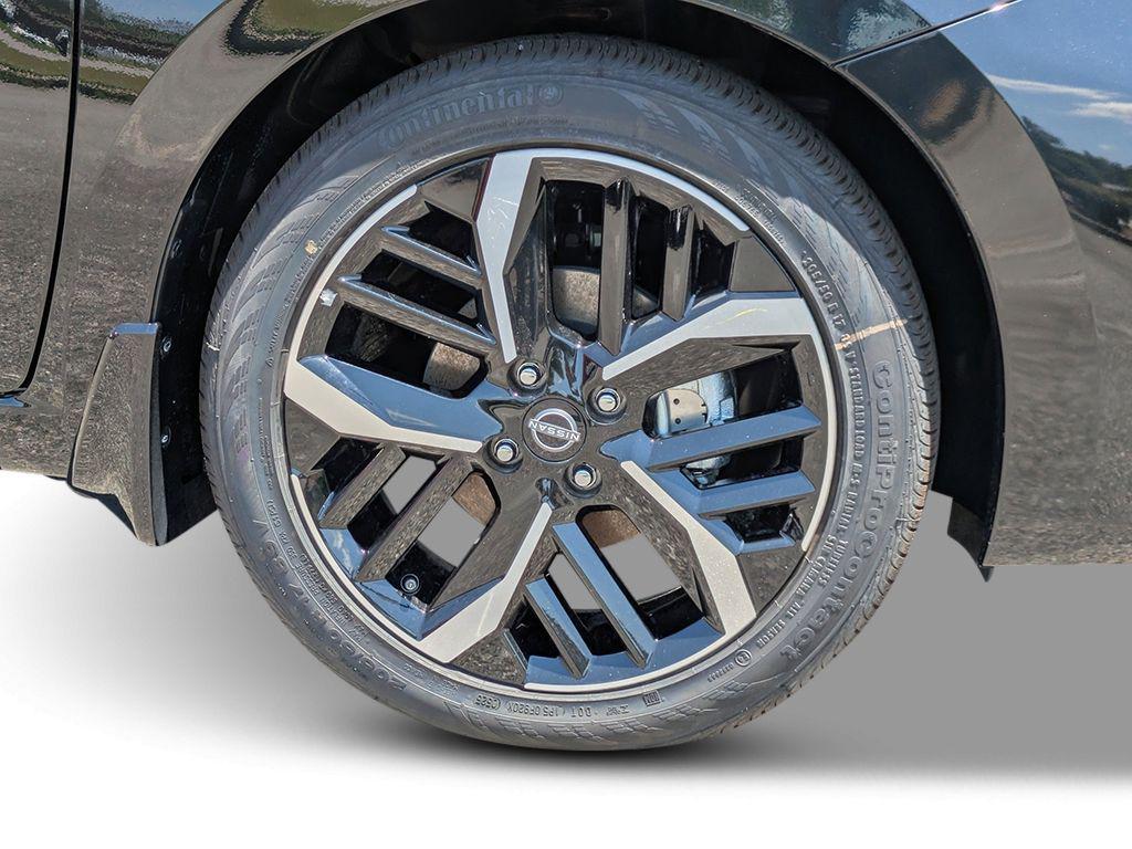 new 2025 Nissan Versa car, priced at $21,150