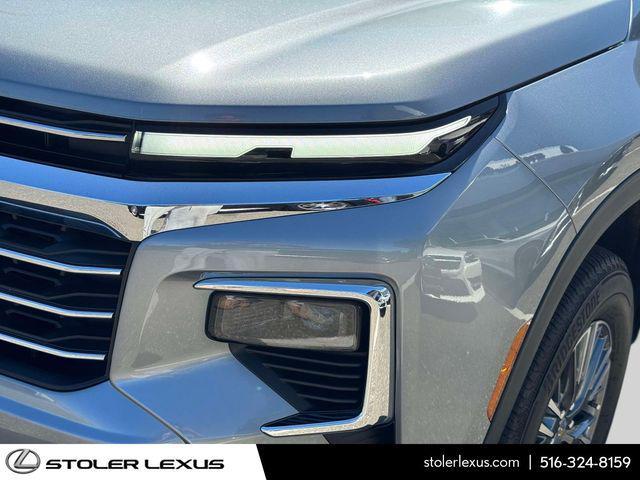 used 2024 Chevrolet Traverse car, priced at $36,675