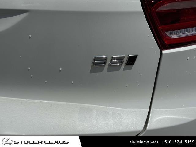 used 2023 Volvo XC40 car, priced at $26,999