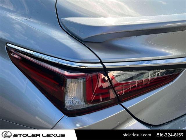 used 2022 Lexus ES 350 car, priced at $34,800