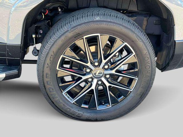 used 2024 Lexus GX 550 car, priced at $77,500