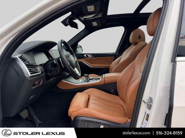 BMW X5 view 21