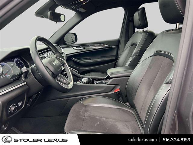 used 2022 Jeep Grand Cherokee car, priced at $26,900