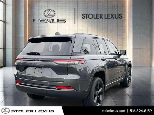 used 2022 Jeep Grand Cherokee car, priced at $26,900