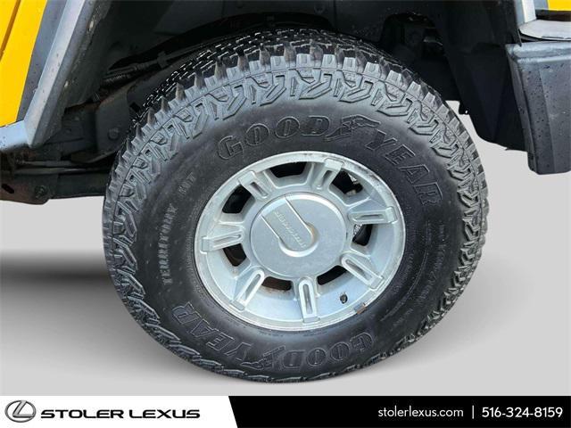 used 2003 Hummer H2 car, priced at $13,999