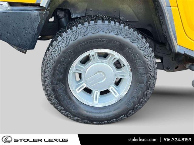 used 2003 Hummer H2 car, priced at $13,999