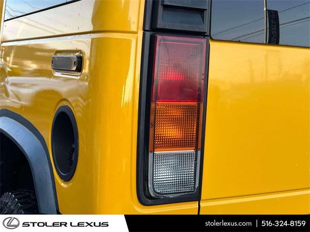 used 2003 Hummer H2 car, priced at $13,999