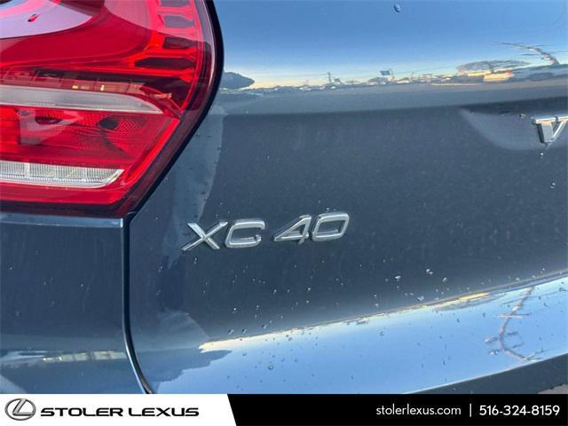 used 2022 Volvo XC40 Recharge Pure Electric car, priced at $25,500
