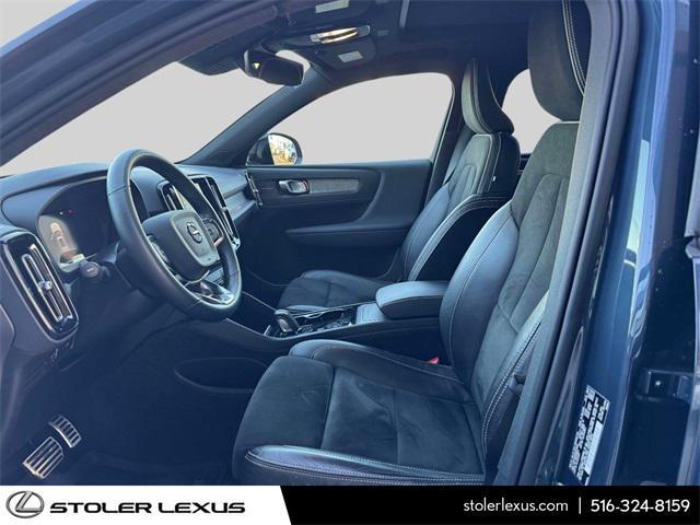 used 2022 Volvo XC40 Recharge Pure Electric car, priced at $25,500