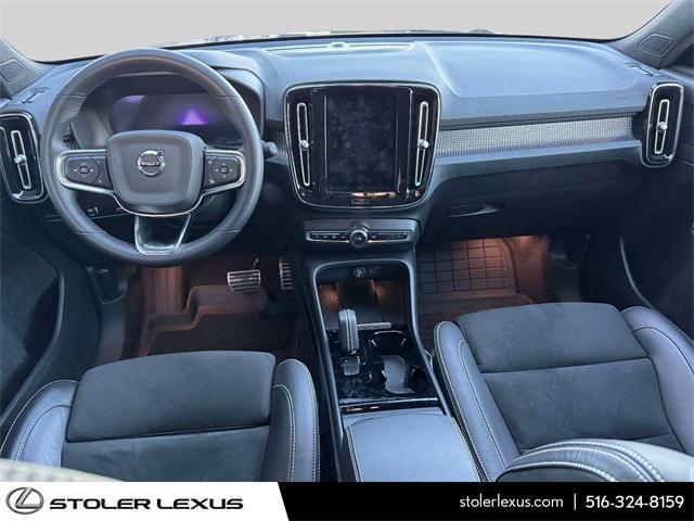 used 2022 Volvo XC40 Recharge Pure Electric car, priced at $25,500