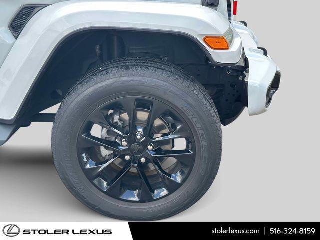 used 2021 Jeep Wrangler Unlimited car, priced at $33,075