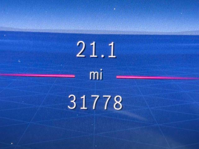 Mercedes-Benz SL view 31