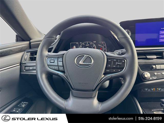 used 2025 Lexus ES 350 car, priced at $42,500