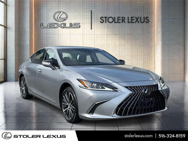used 2025 Lexus ES 350 car, priced at $42,500