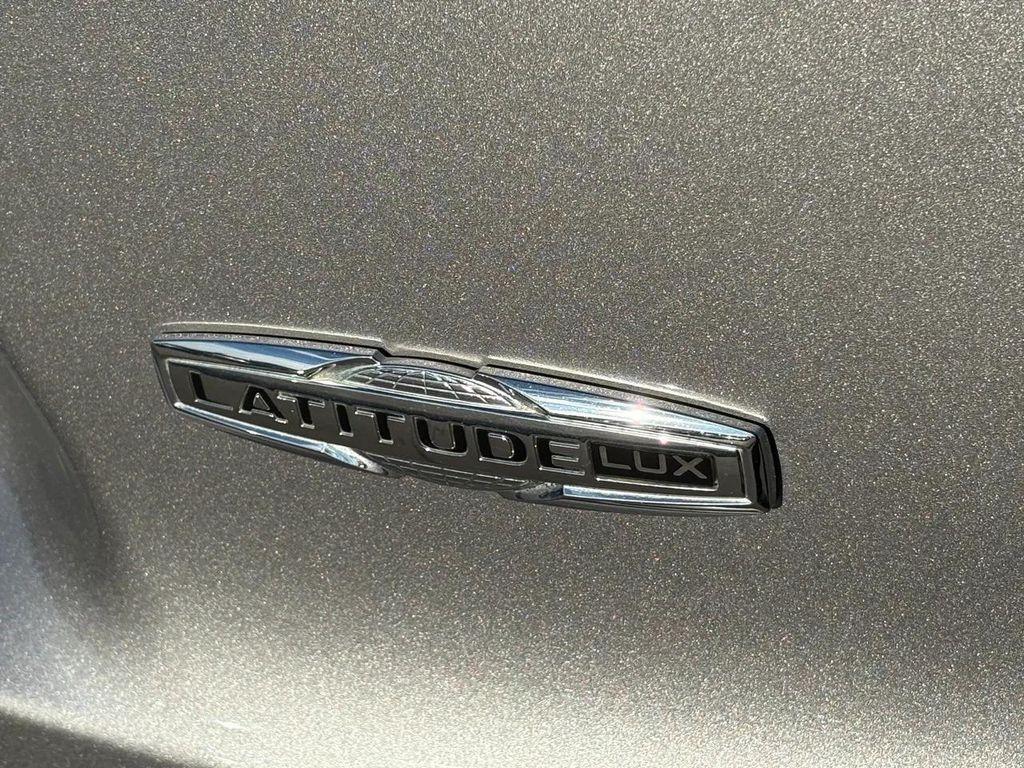 used 2022 Jeep Cherokee car, priced at $12,734