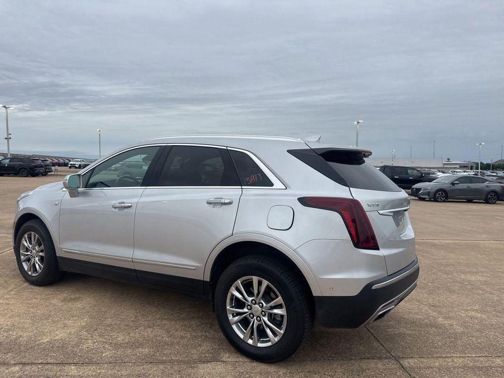 used 2020 Cadillac XT5 car, priced at $21,840