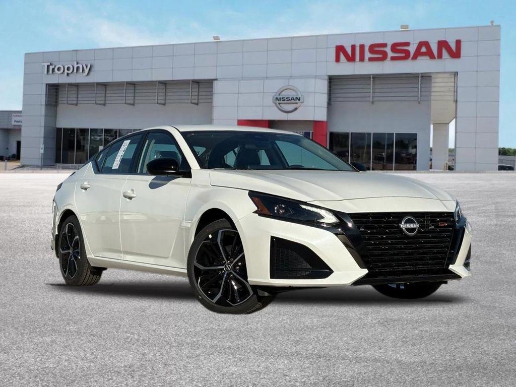 new 2025 Nissan Altima car, priced at $31,044