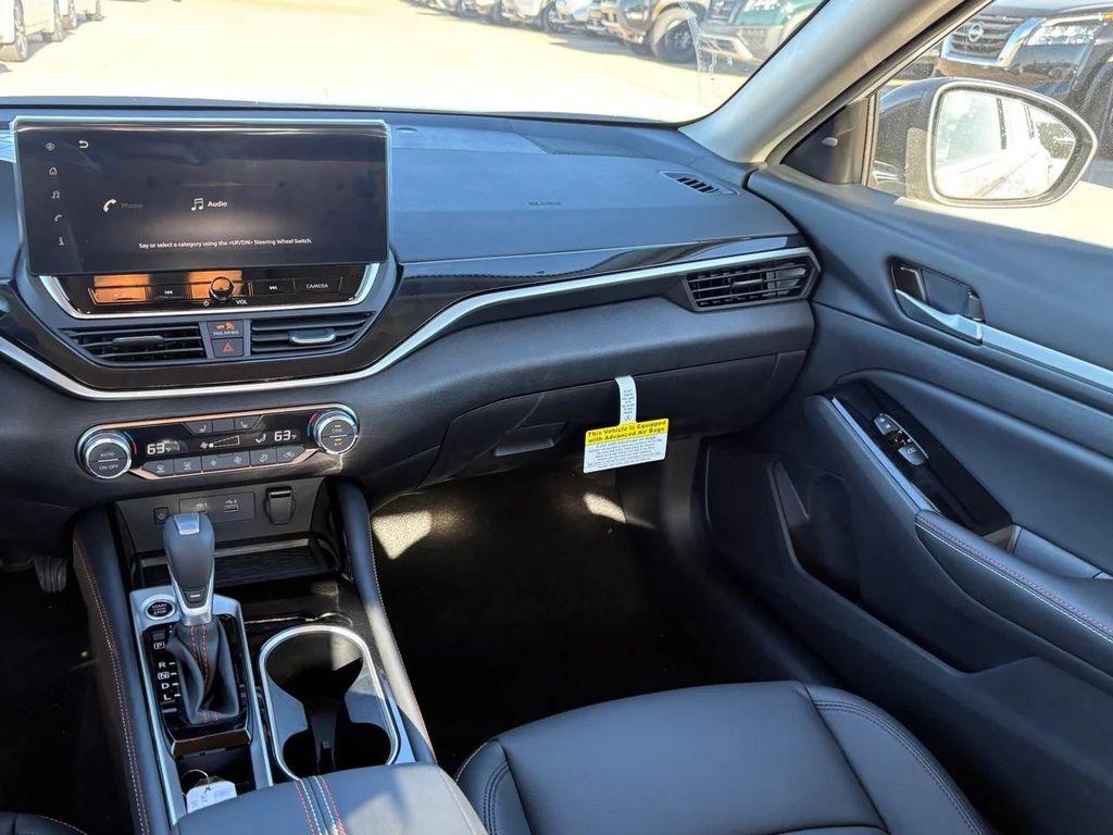 new 2025 Nissan Altima car, priced at $31,044
