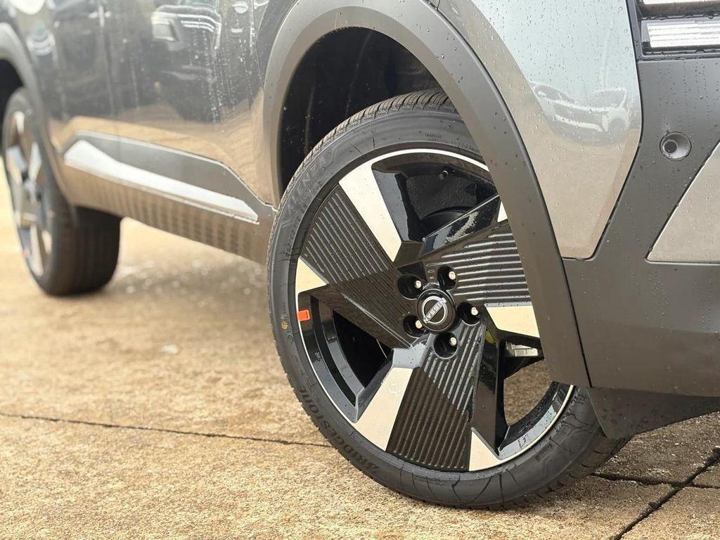 new 2026 Nissan Kicks car, priced at $27,764