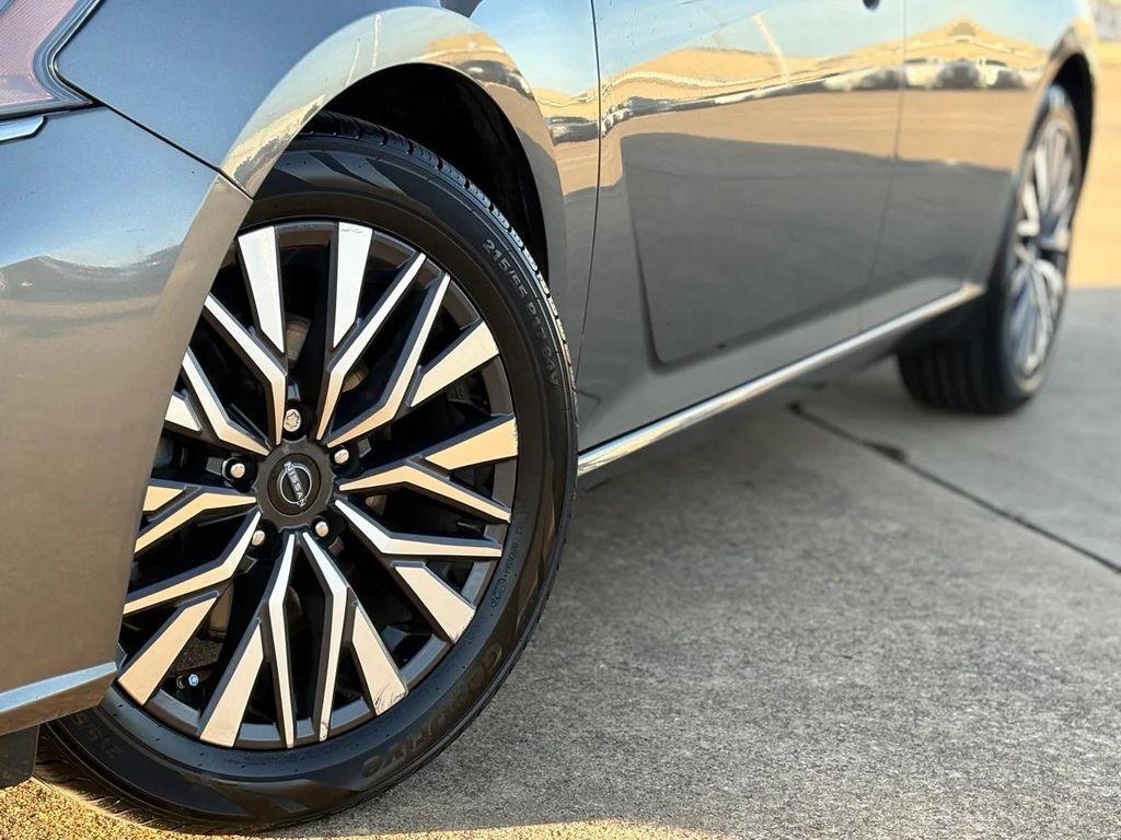 used 2023 Nissan Altima car, priced at $17,078