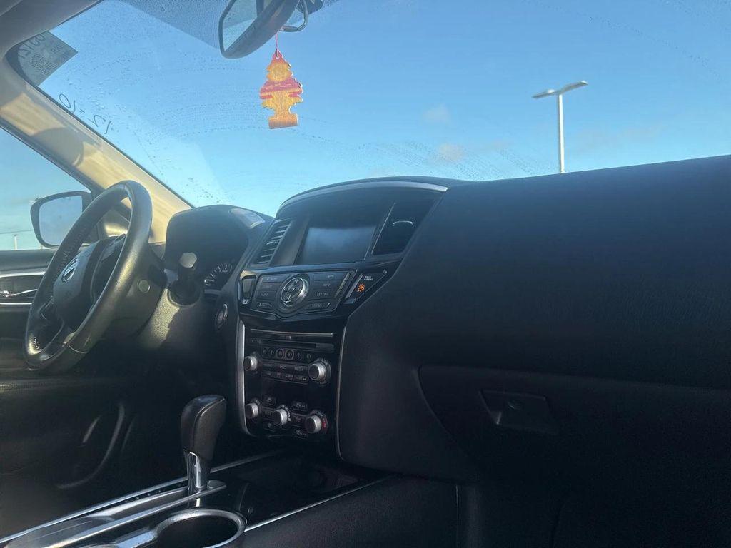 used 2020 Nissan Pathfinder car, priced at $17,983