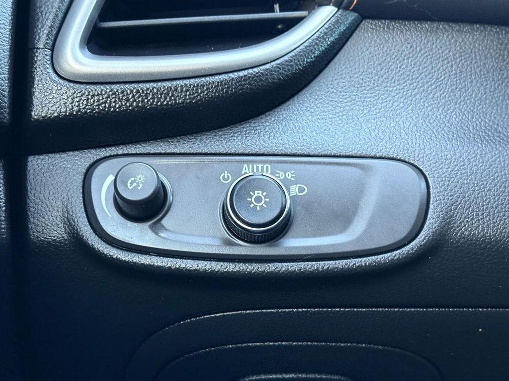 used 2022 Chevrolet Trax car, priced at $14,955