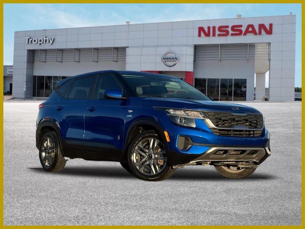 used 2021 Kia Seltos car, priced at $10,999