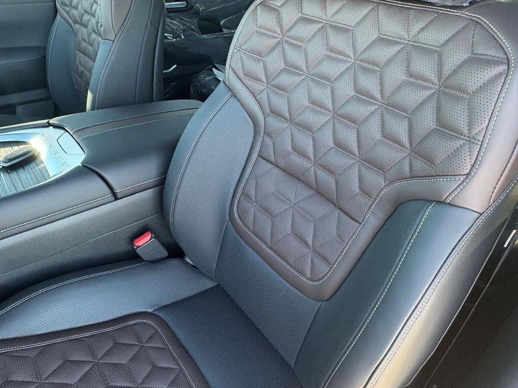 new 2025 Nissan Armada car, priced at $66,140