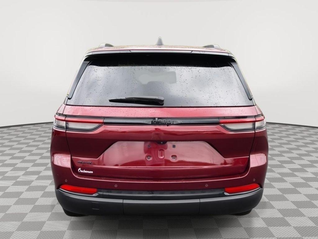 used 2024 Jeep Grand Cherokee car, priced at $31,775