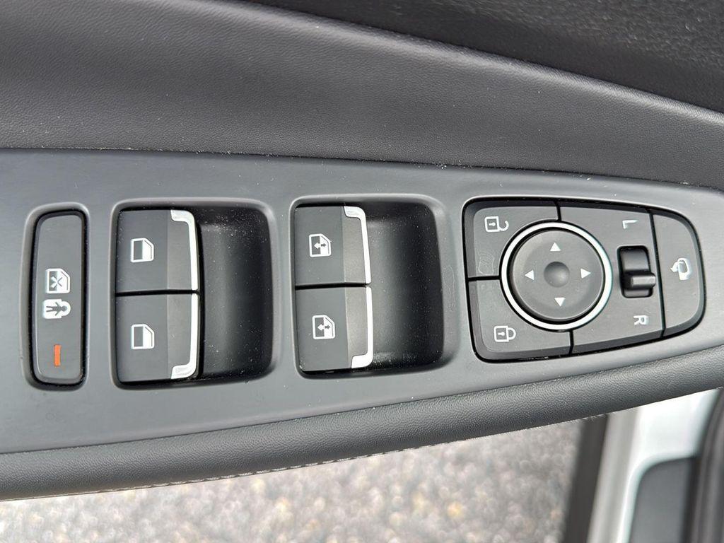 used 2023 Hyundai Santa Fe car, priced at $25,485