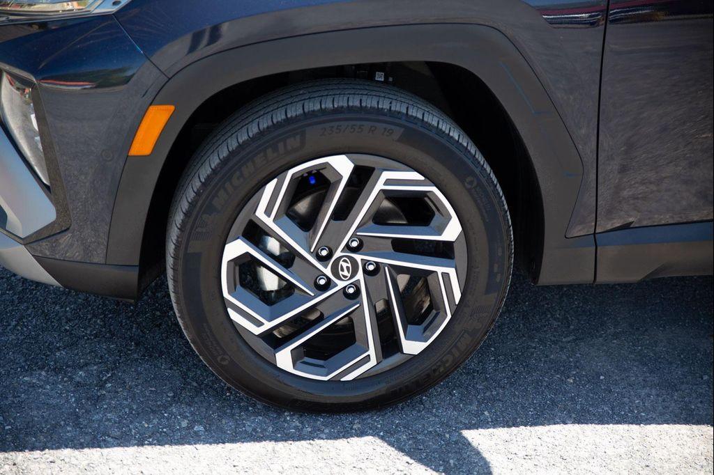 used 2025 Hyundai TUCSON Hybrid car, priced at $34,240