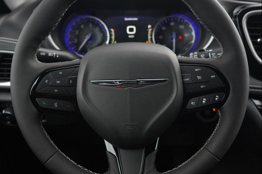 new 2026 Chrysler Pacifica car, priced at $42,400