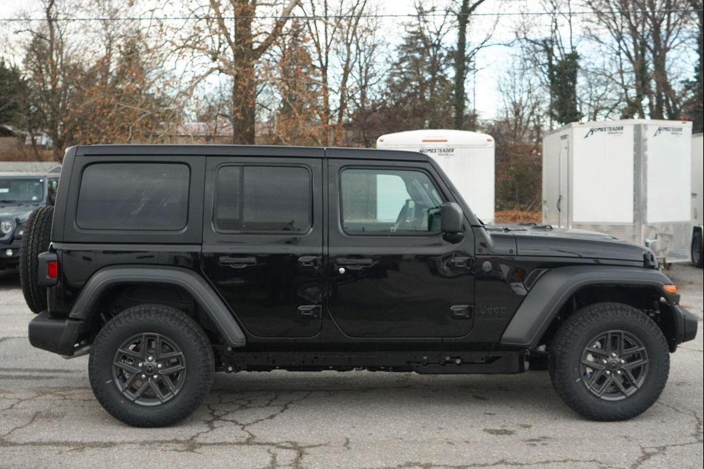 new 2026 Jeep Wrangler car, priced at $43,880