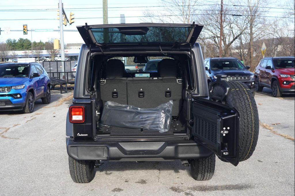 new 2026 Jeep Wrangler car, priced at $43,880