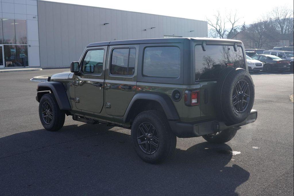 new 2026 Jeep Wrangler car, priced at $44,875