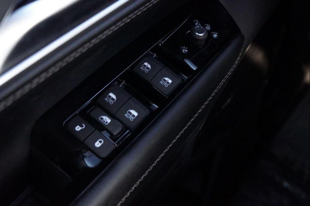 new 2026 Jeep Grand Wagoneer L car, priced at $81,675
