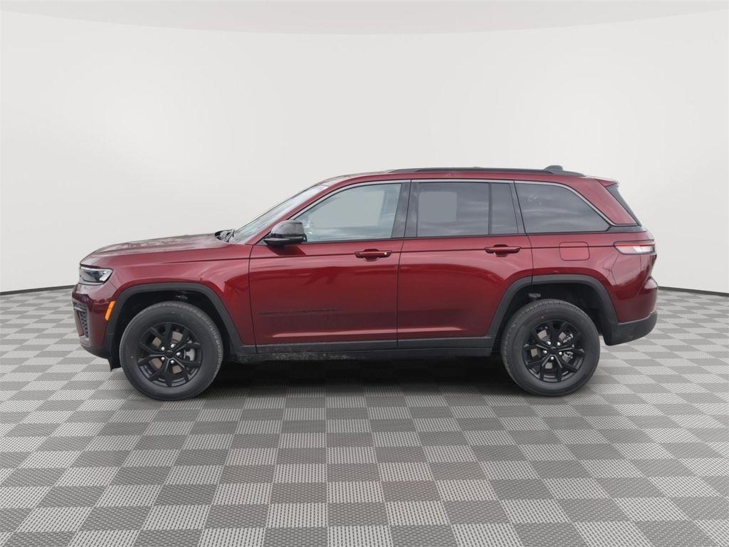 new 2026 Jeep Grand Cherokee car, priced at $37,900