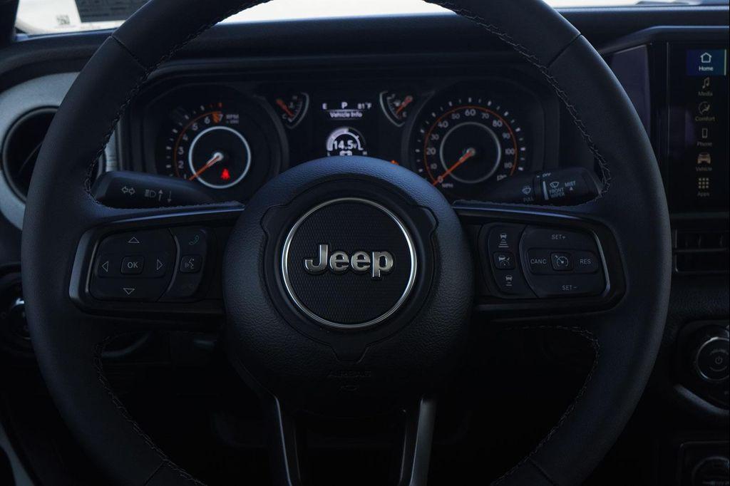 new 2026 Jeep Gladiator car, priced at $42,100