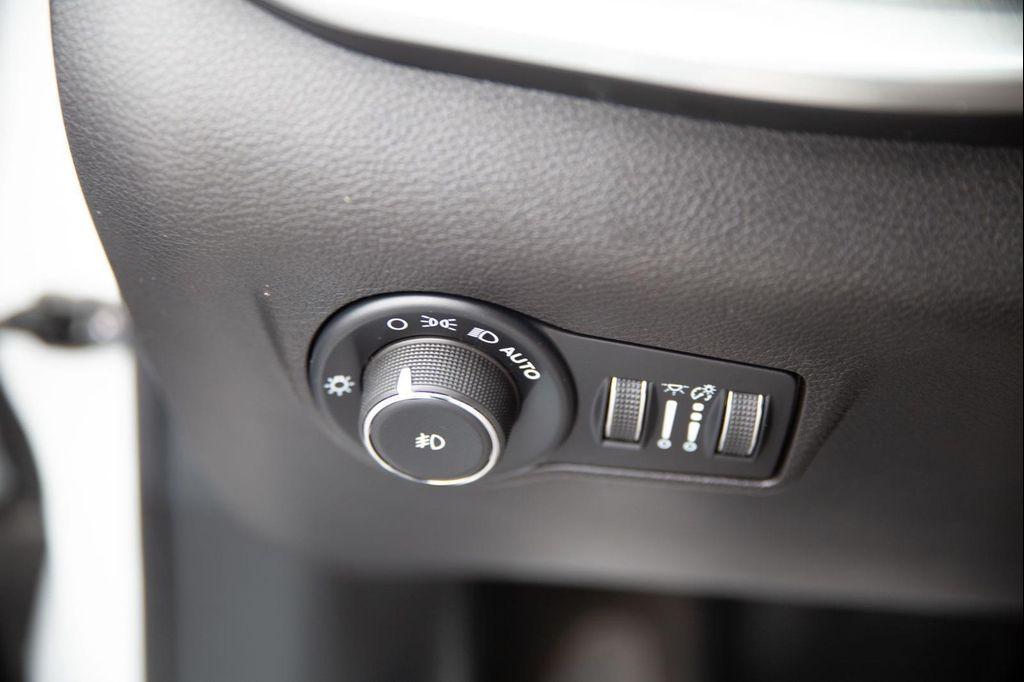 used 2025 Jeep Compass car, priced at $25,000