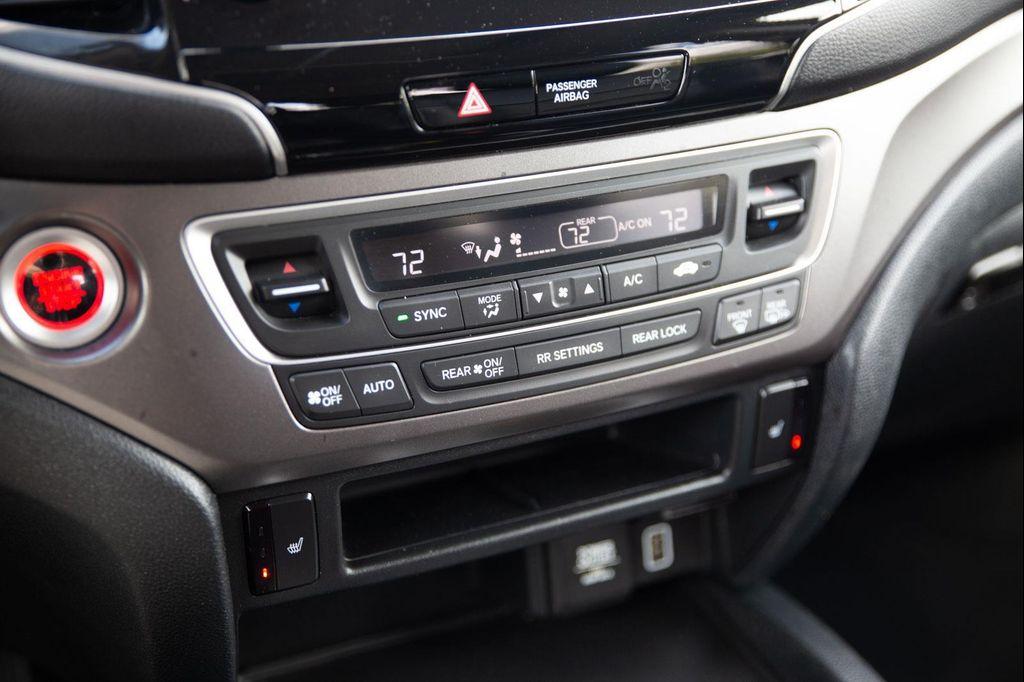 used 2022 Honda Pilot car, priced at $27,925