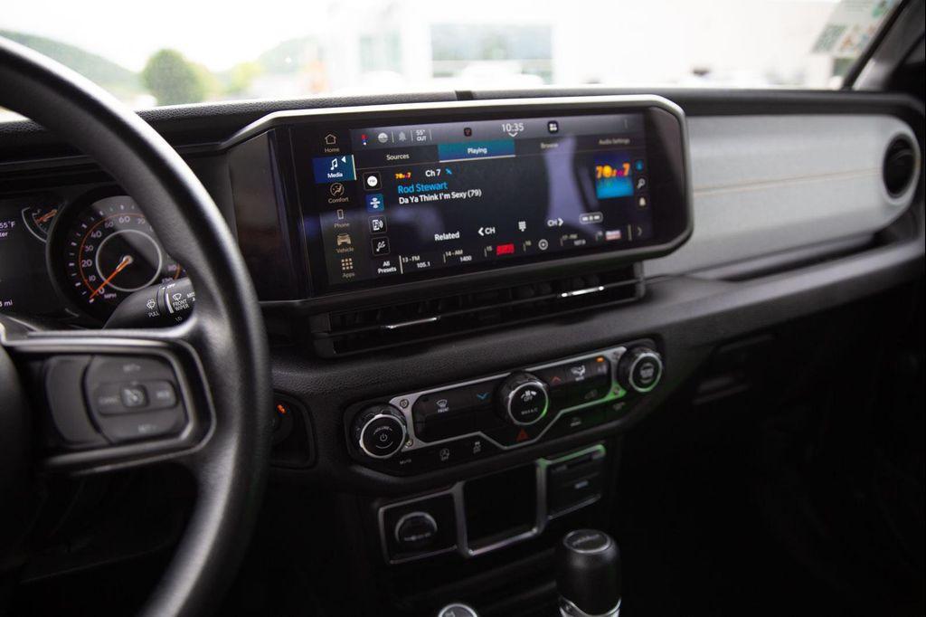 used 2024 Jeep Gladiator car, priced at $34,200