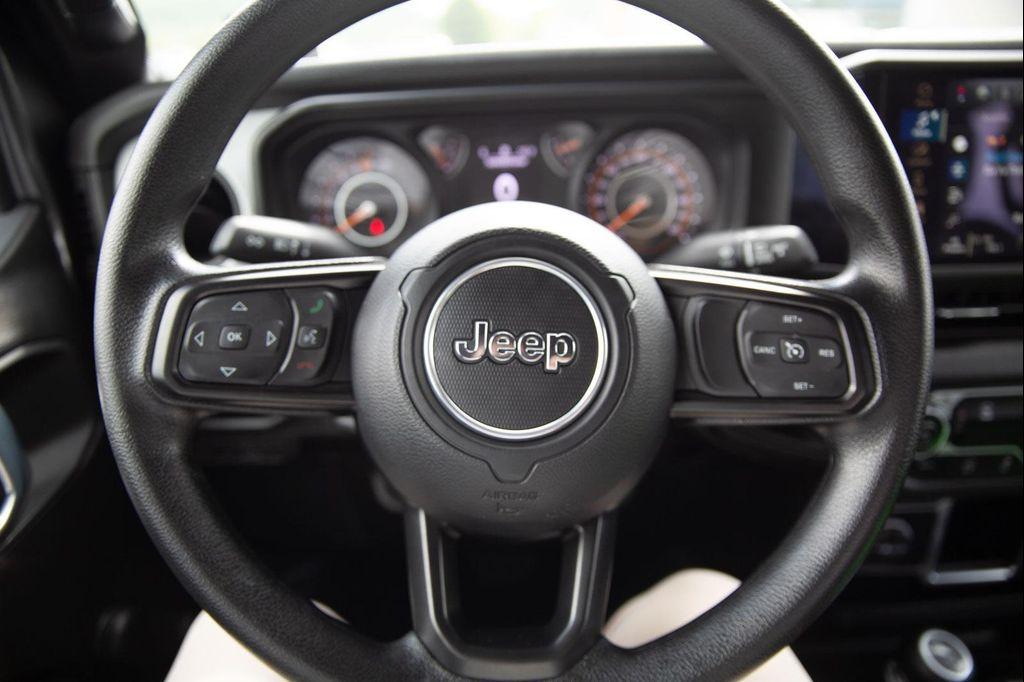 used 2024 Jeep Gladiator car, priced at $34,200