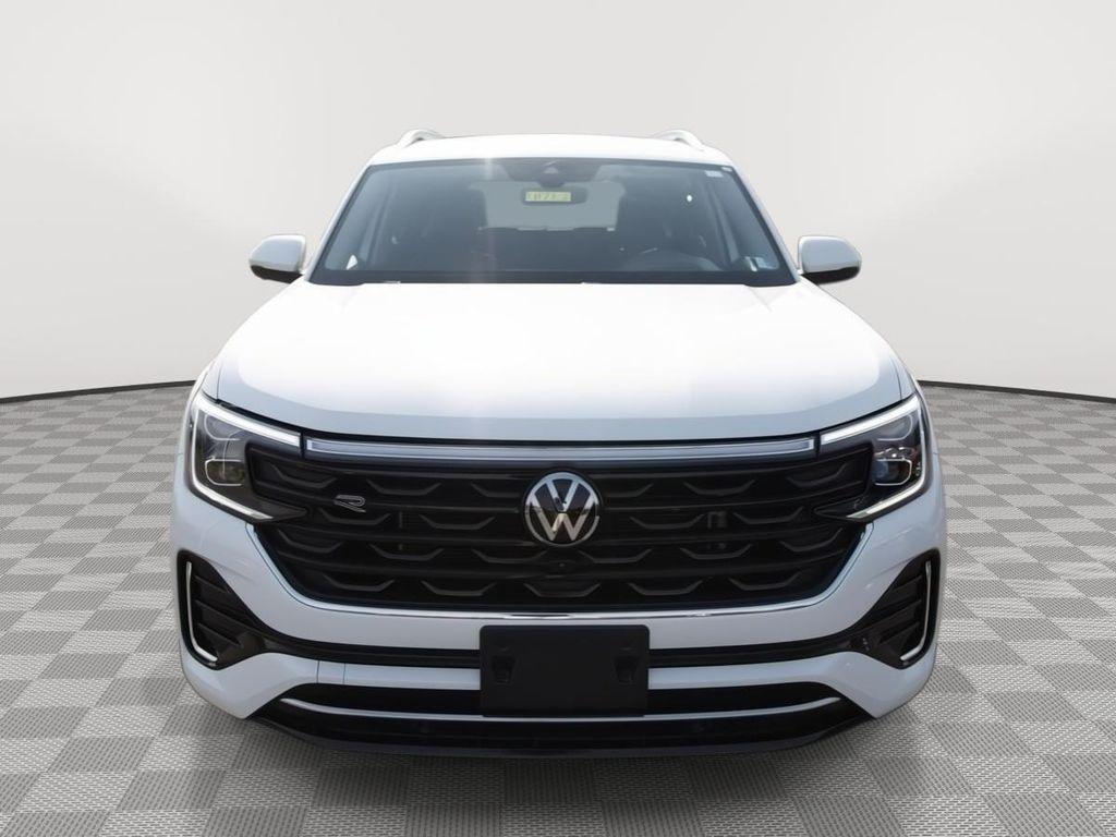 used 2024 Volkswagen Atlas car, priced at $35,000